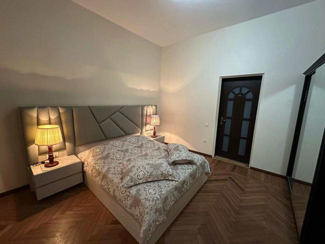Irakli Guest House Makhinjauri Eksteriør bilde
